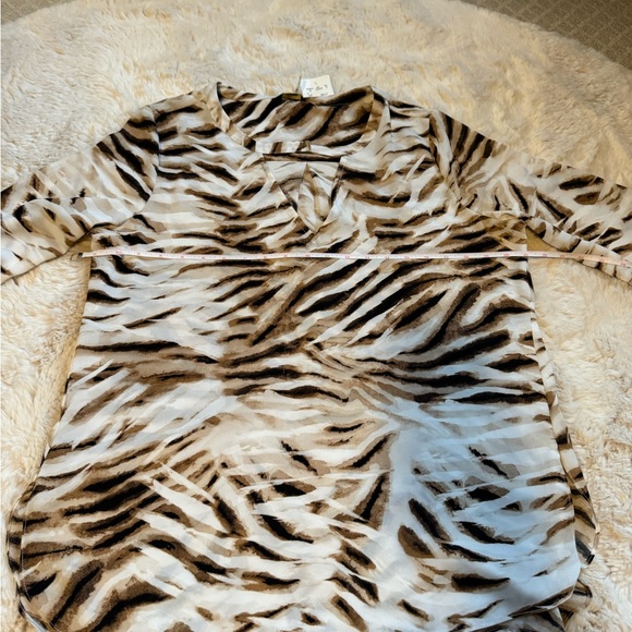 Tan and White Zebra Print Blouse - Picture 12 of 14